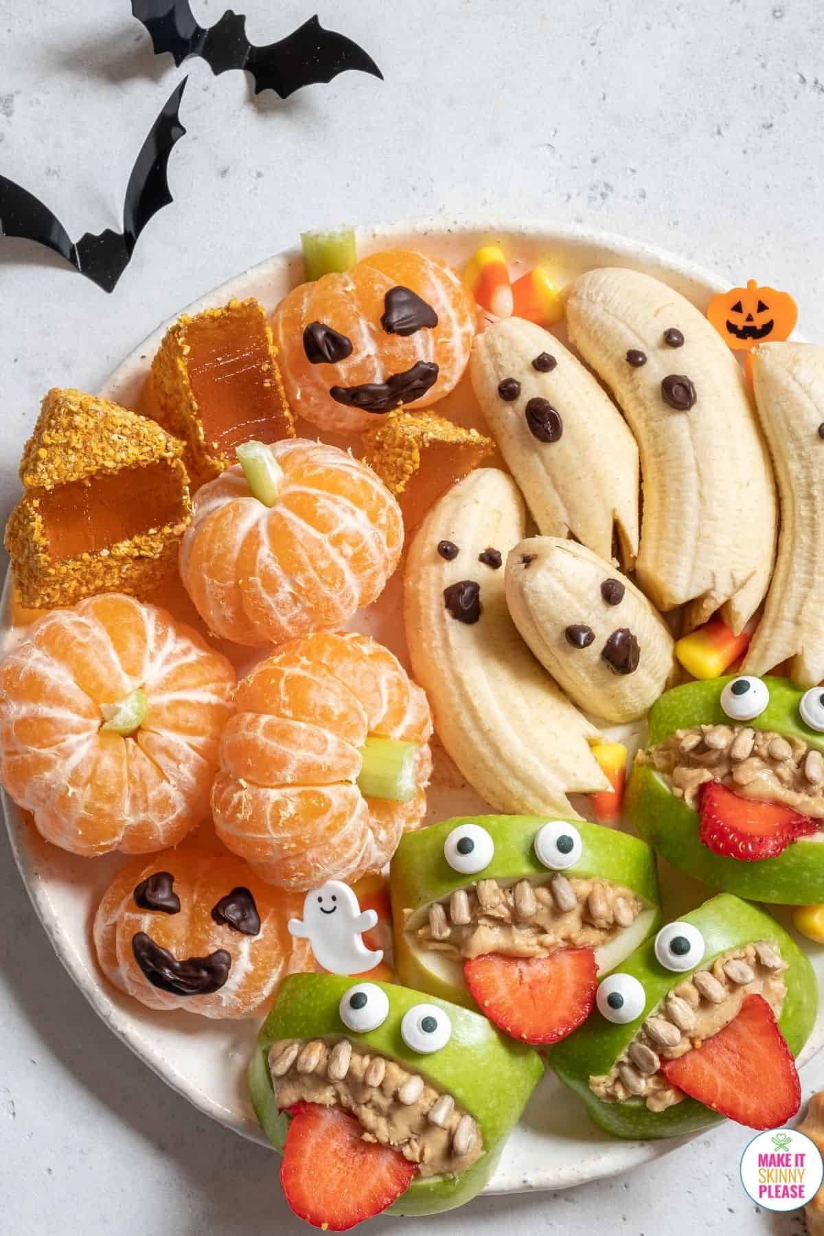 idea de fruta de halloween con logo