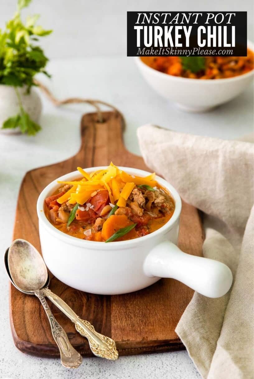 instant pot turkey chili with text overlay