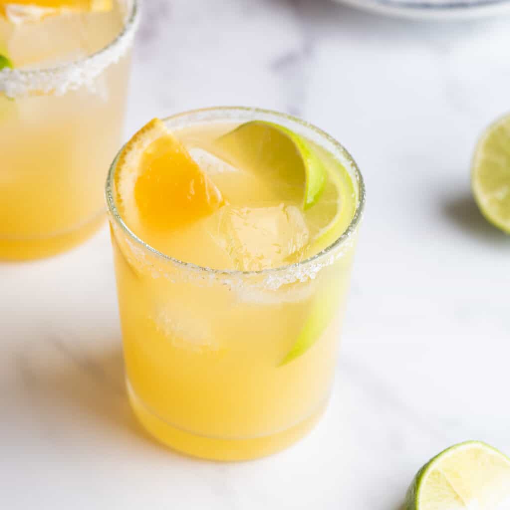 skinny margarita cocktail square