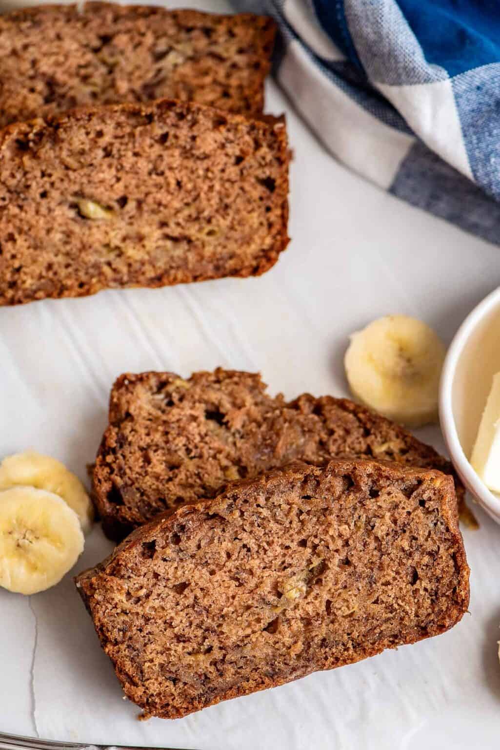 Skinny low calorie Banana Bread recipe - Make It Skinny Please