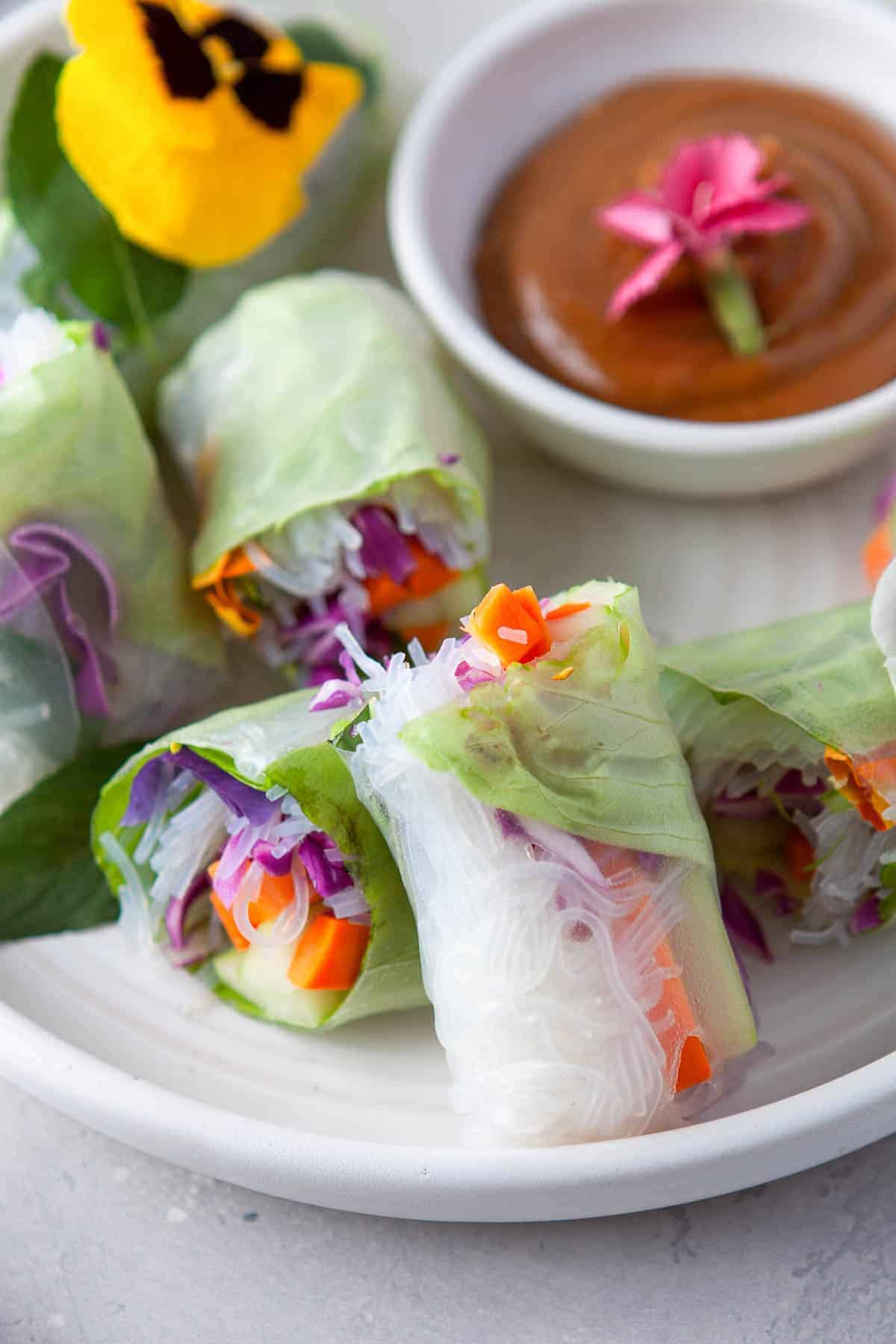 spring rolls cut on plate