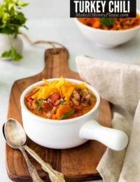 instant pot turkey chili with text overlay